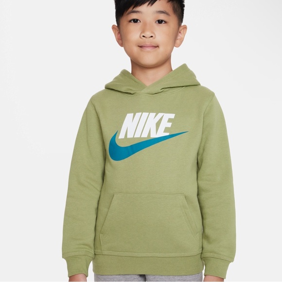 Nike boys hoodie - Picture 1 of 4